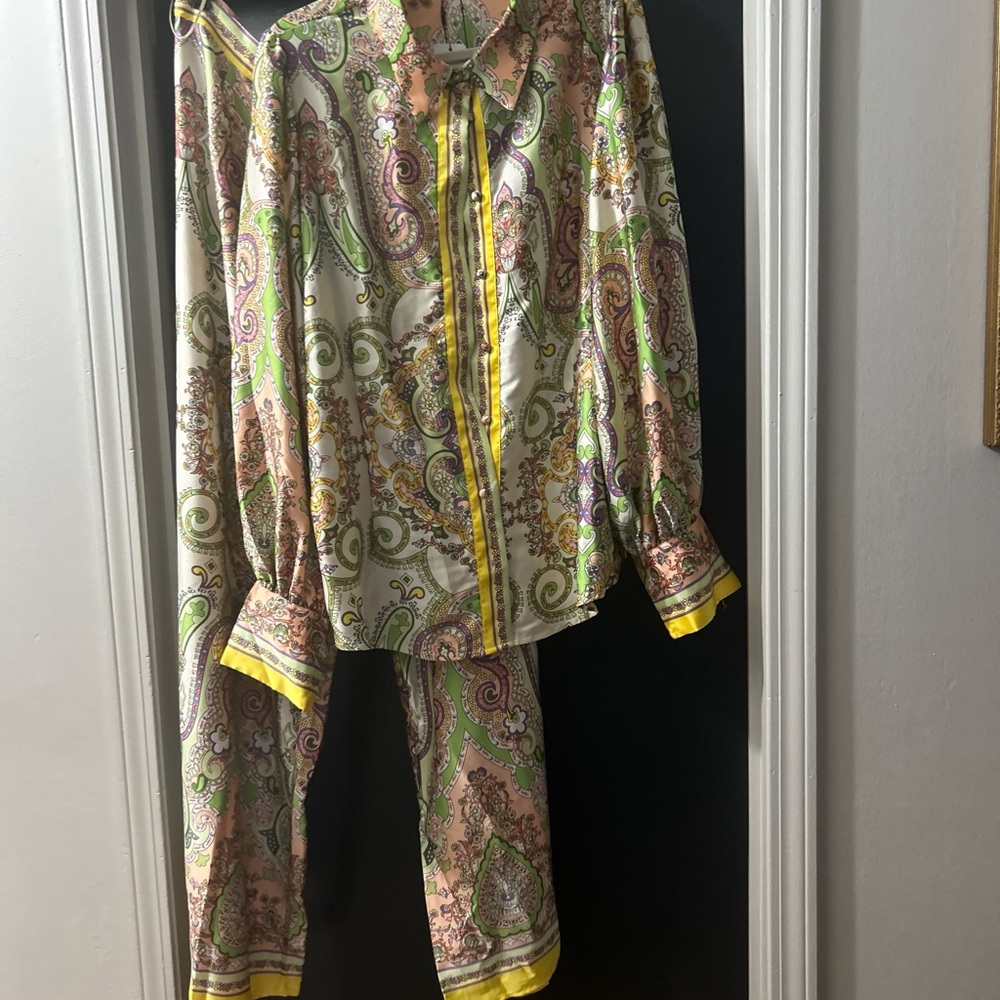 Fashion Nova Paisley satin Set with Yellow Trim